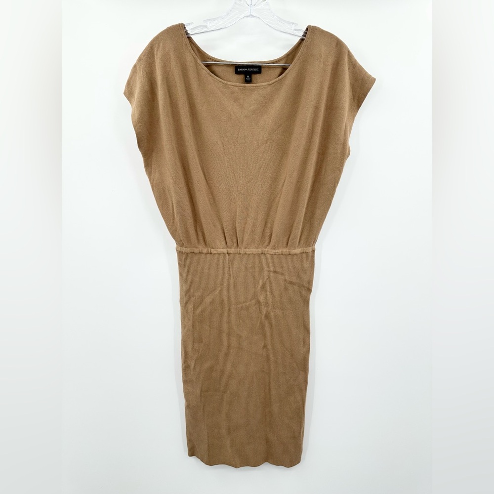 Banana Republic Women's Tan/Camel Dolman Midi Ribbed‎ Knit Dress Size Medium